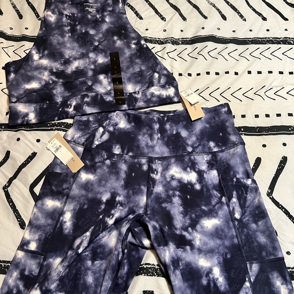 Banana Republic active outfit
